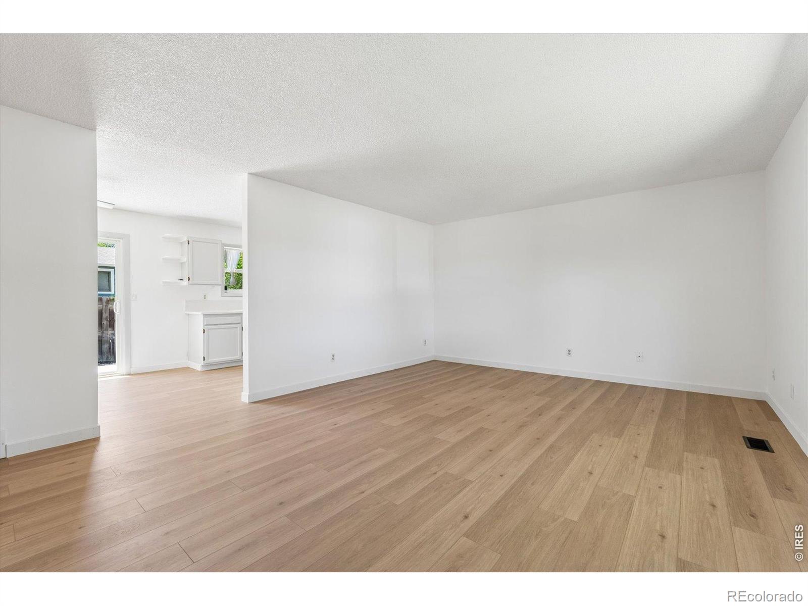 MLS Image #5 for 617 s estrella avenue,loveland, Colorado