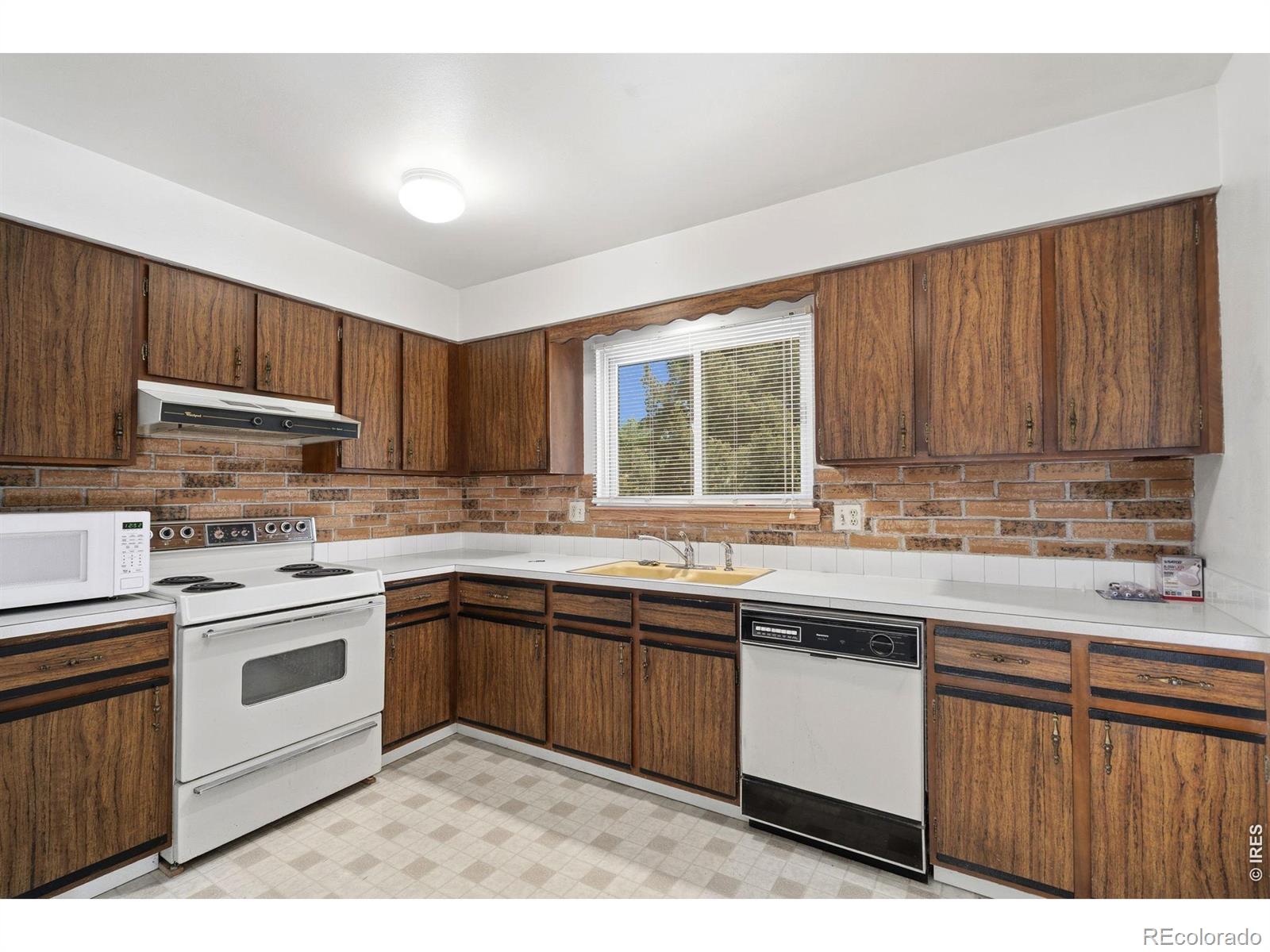 MLS Image #12 for 2424  sheffield circle,fort collins, Colorado