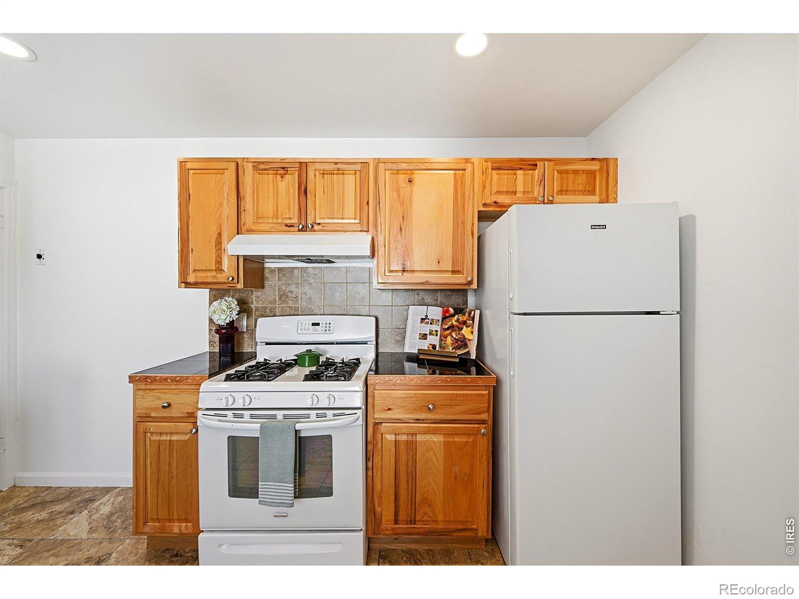 MLS Image #8 for 1902  kenton street,aurora, Colorado