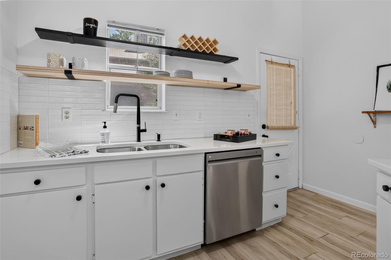 MLS Image #9 for 16966 e tufts place,aurora, Colorado