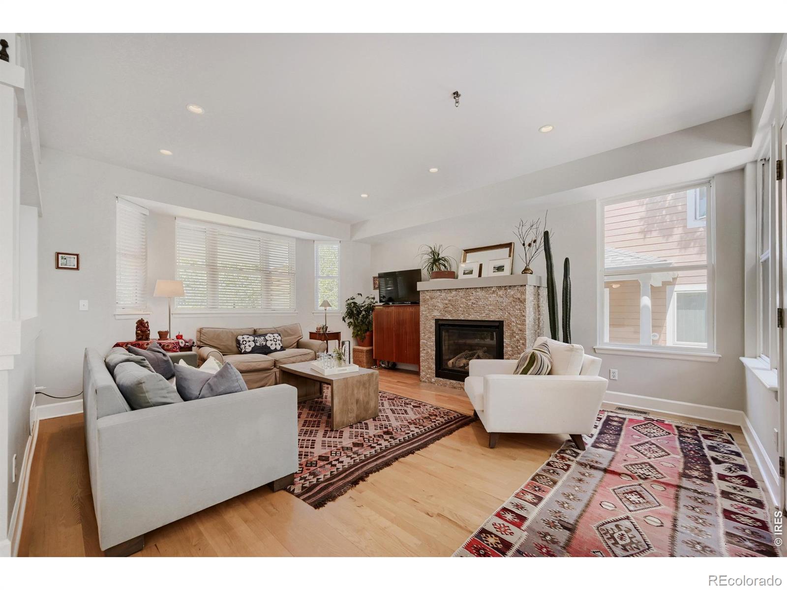 MLS Image #10 for 1476  periwinkle drive,boulder, Colorado