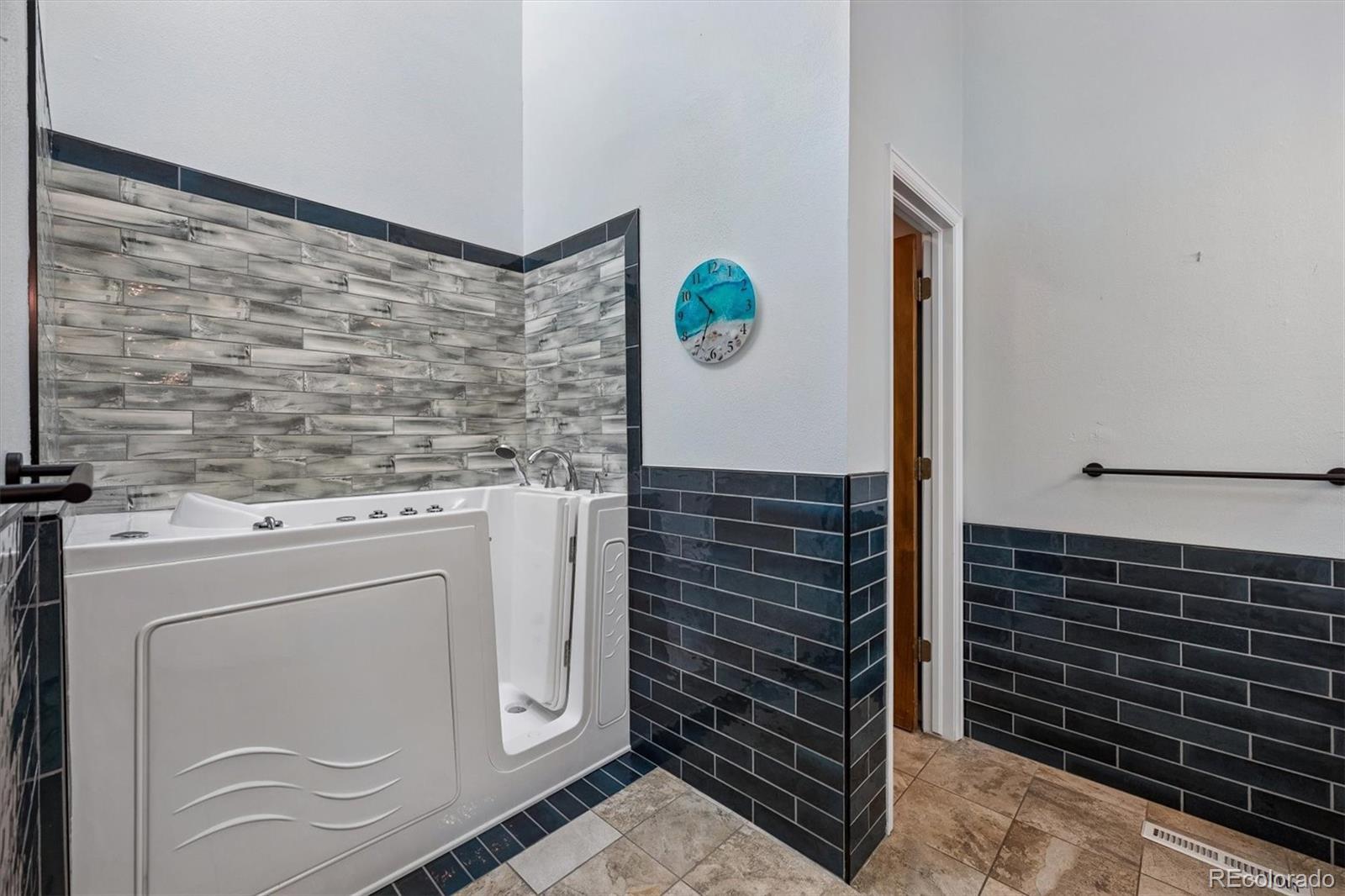 MLS Image #16 for 4282 s fairplay circle,aurora, Colorado