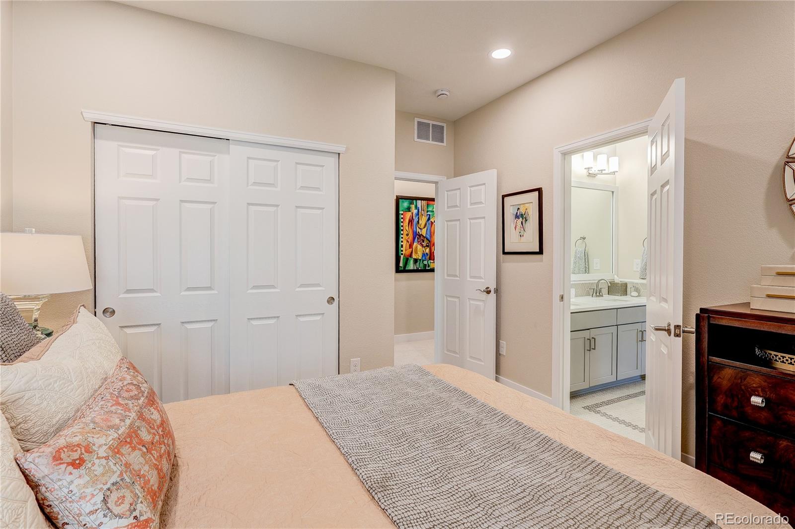 MLS Image #36 for 7214 s shady grove court,aurora, Colorado