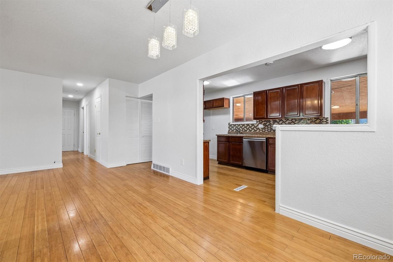 MLS Image #10 for 7819  tejon street,denver, Colorado