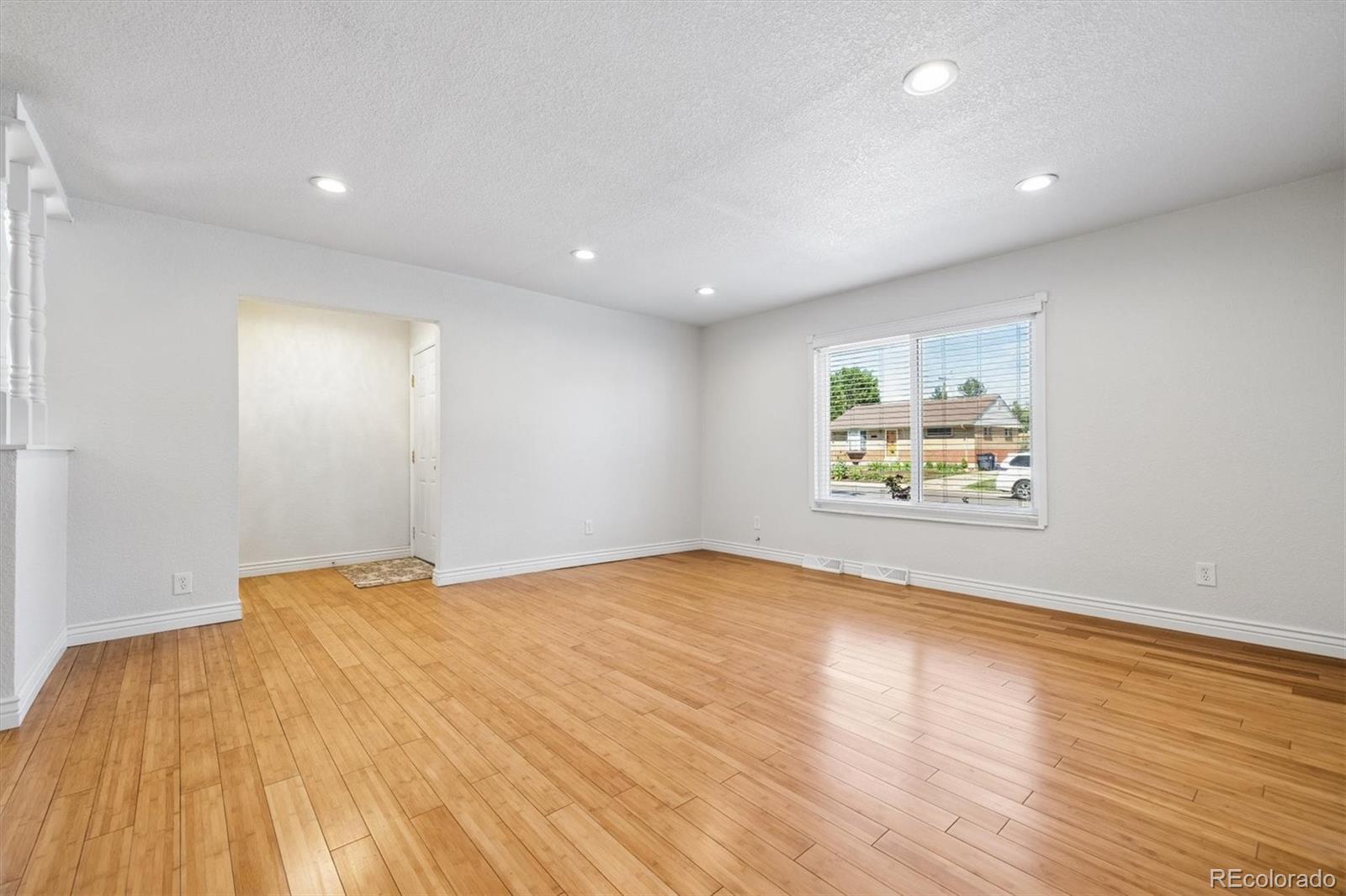 MLS Image #6 for 7819  tejon street,denver, Colorado