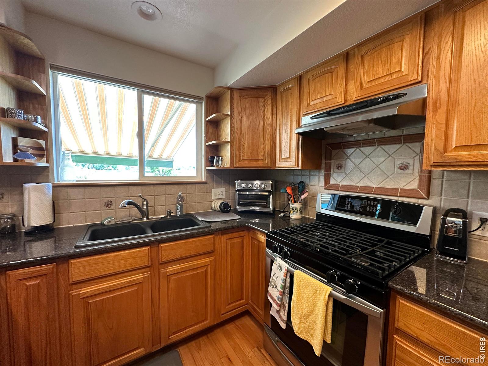 MLS Image #6 for 2992  9th pl ct,loveland, Colorado