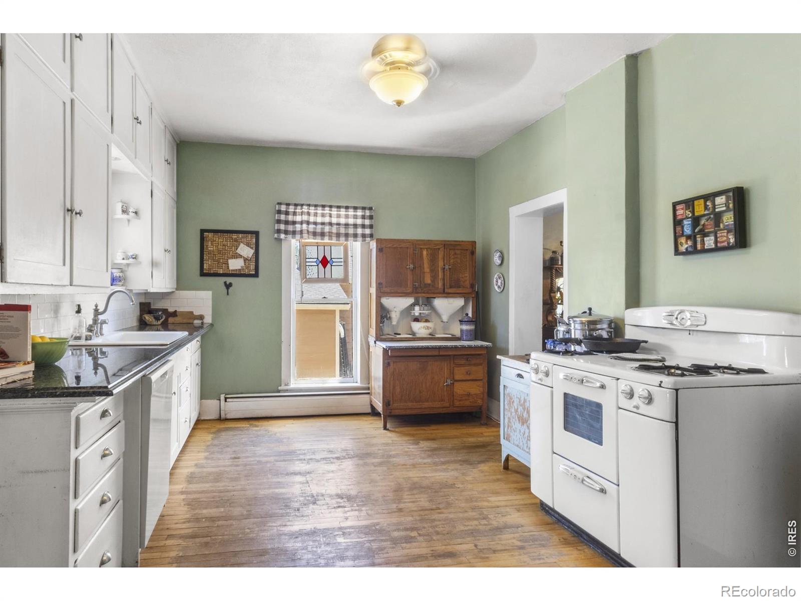 MLS Image #9 for 128  bowen street,longmont, Colorado