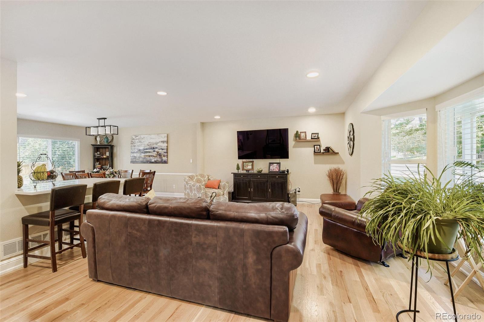 MLS Image #3 for 7373 s pontiac way,englewood, Colorado