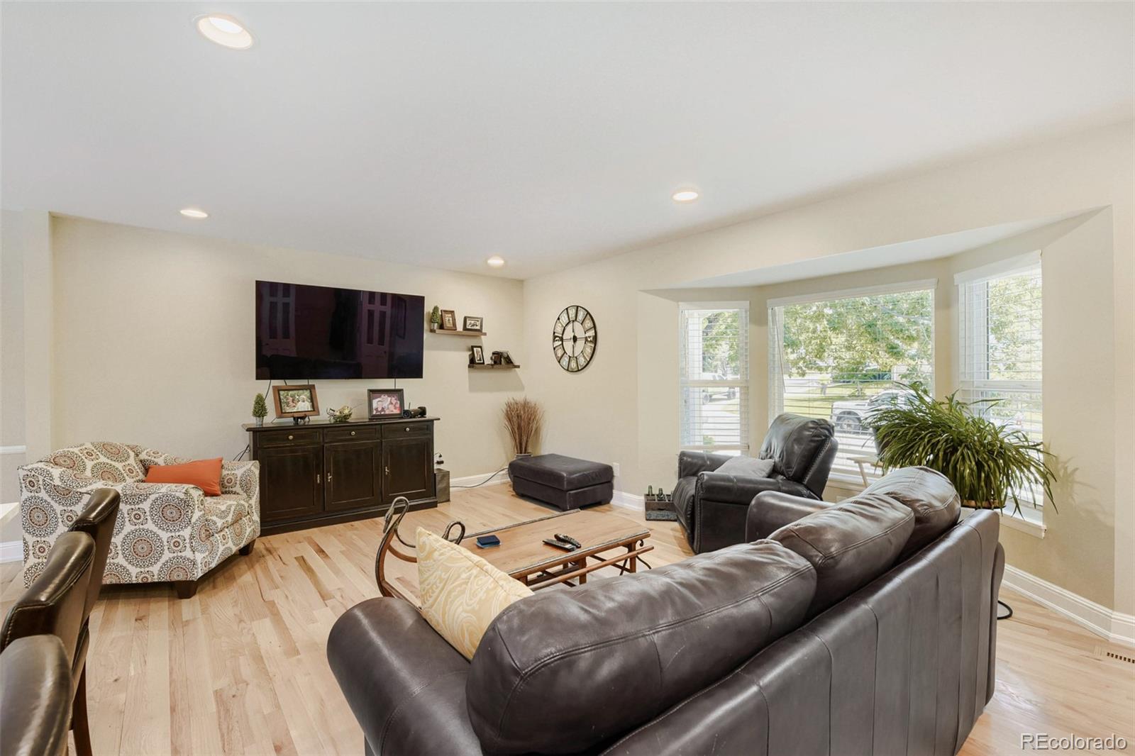 MLS Image #5 for 7373 s pontiac way,englewood, Colorado