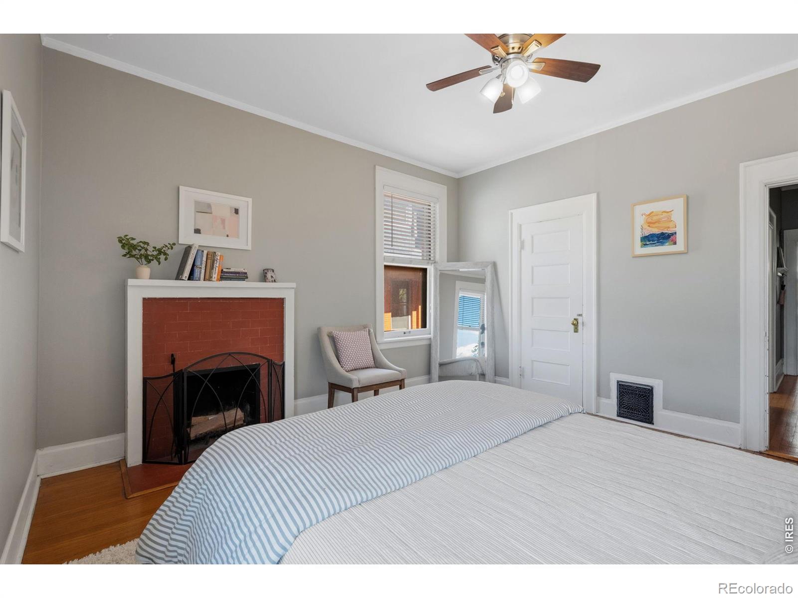 MLS Image #17 for 1401 n franklin street,denver, Colorado