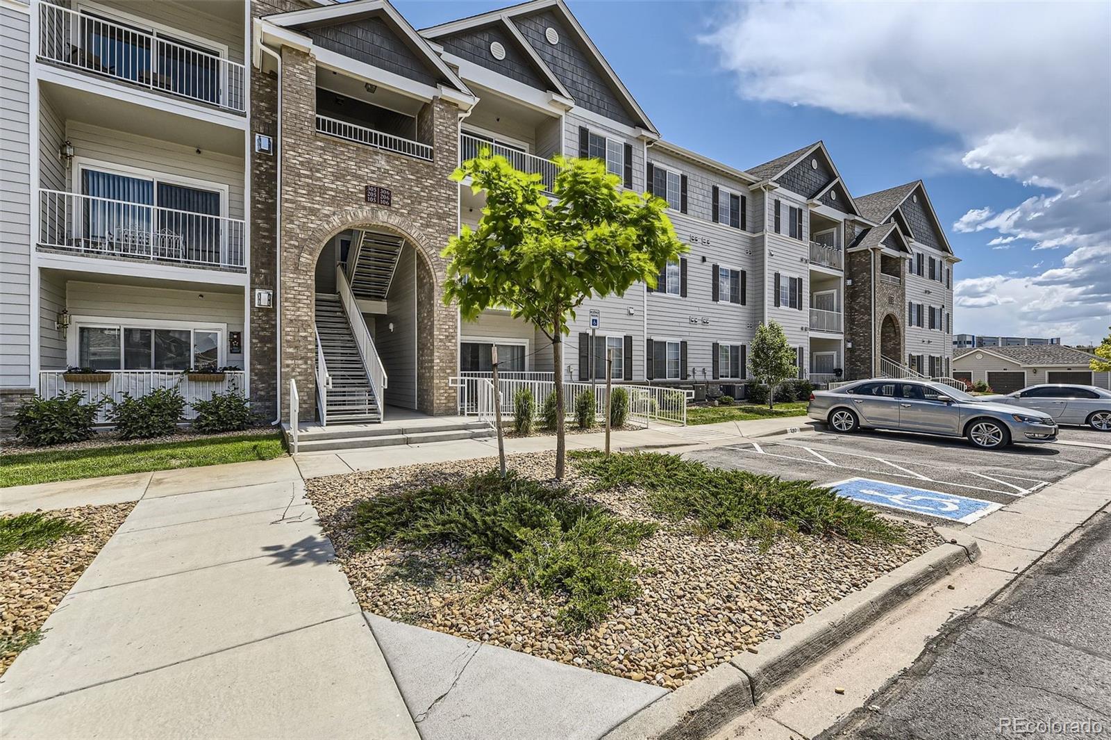 MLS Image #0 for 15700 e jamison drive,englewood, Colorado