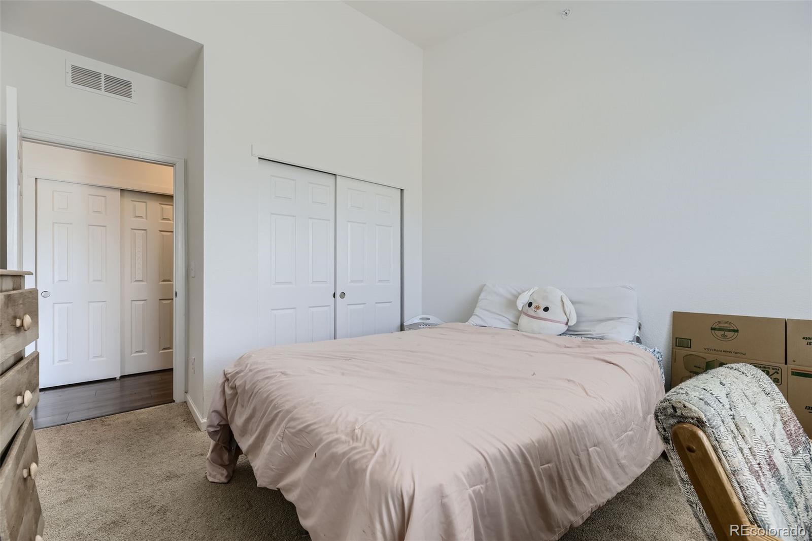 MLS Image #15 for 15700 e jamison drive,englewood, Colorado