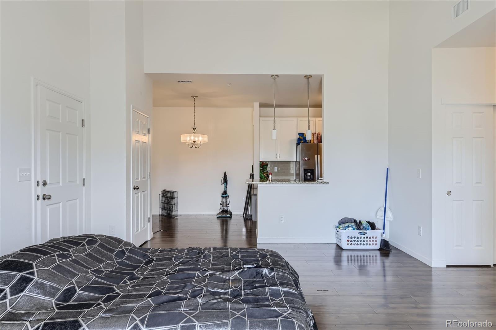 MLS Image #18 for 15700 e jamison drive,englewood, Colorado