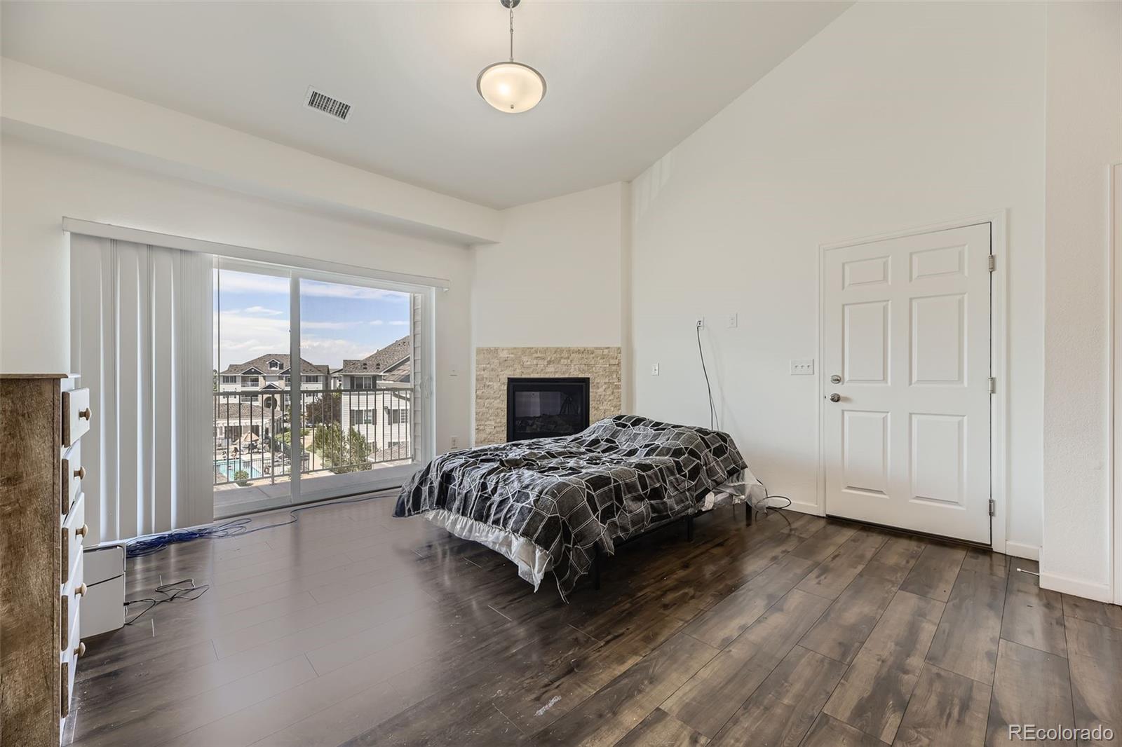MLS Image #5 for 15700 e jamison drive,englewood, Colorado