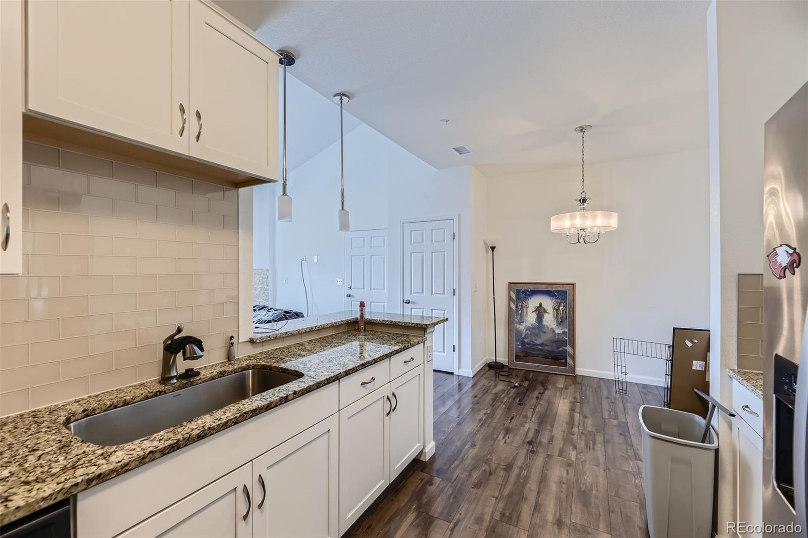 MLS Image #8 for 15700 e jamison drive,englewood, Colorado