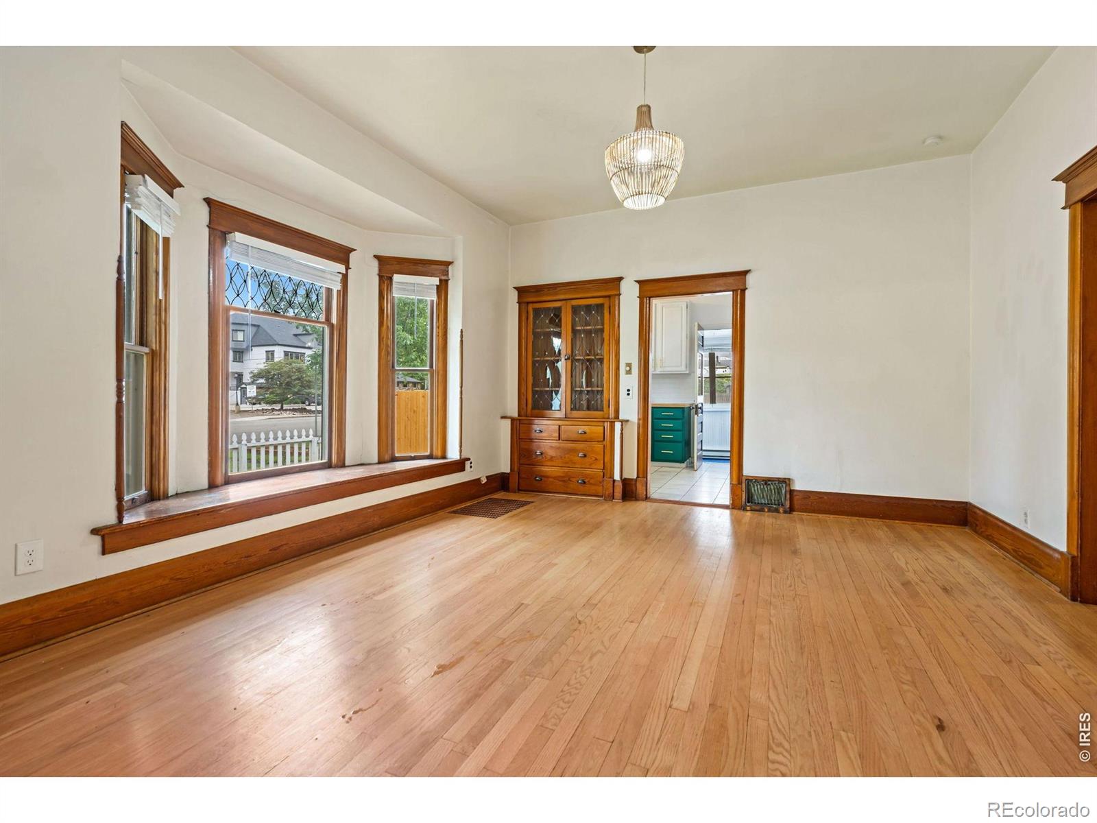 MLS Image #4 for 1121  remington street,fort collins, Colorado