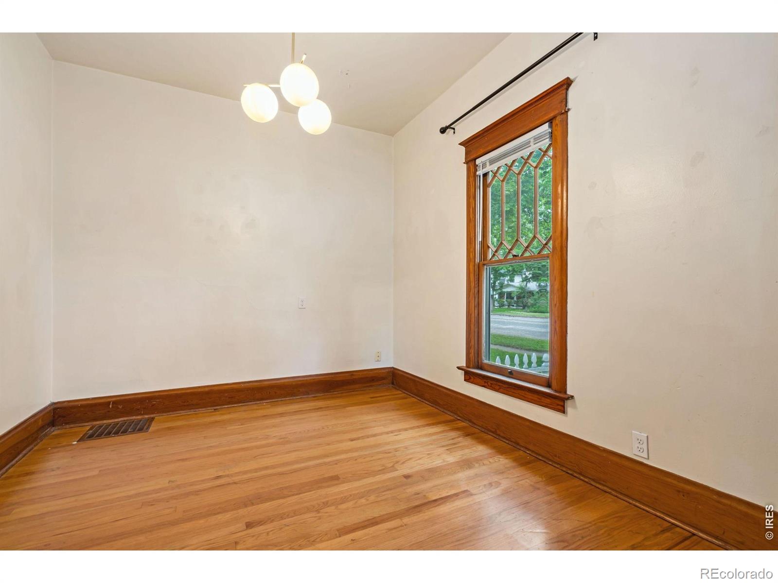 MLS Image #5 for 1121  remington street,fort collins, Colorado