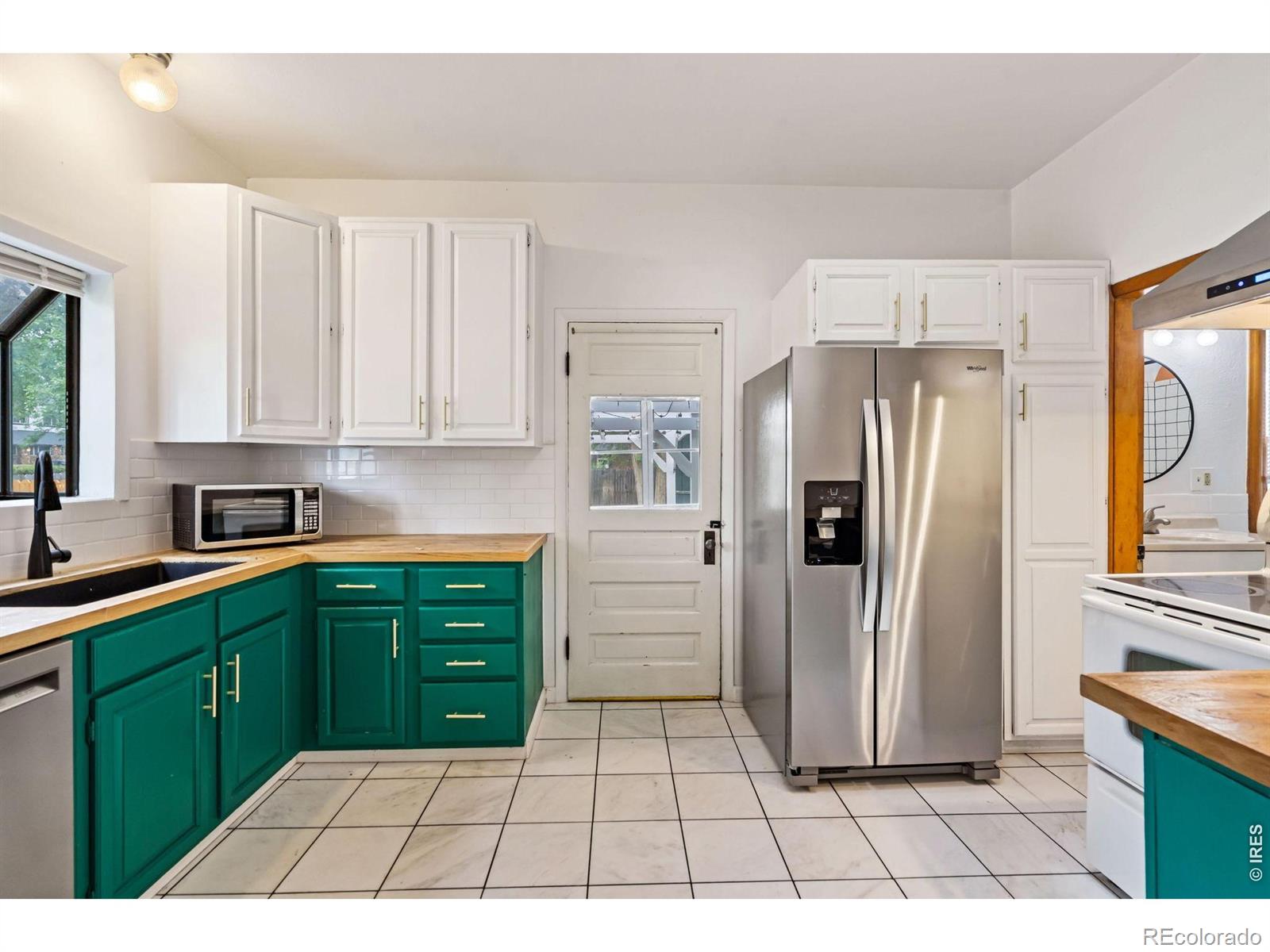 MLS Image #8 for 1121  remington street,fort collins, Colorado