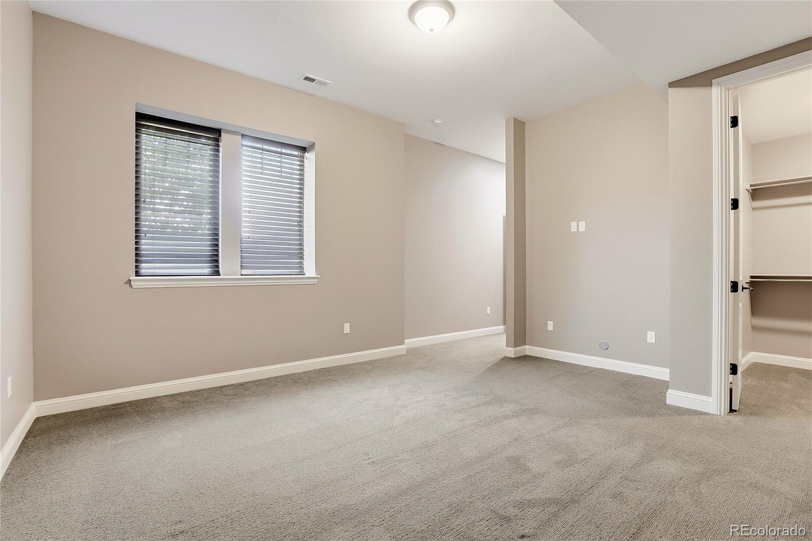 MLS Image #37 for 27165 e long place,aurora, Colorado