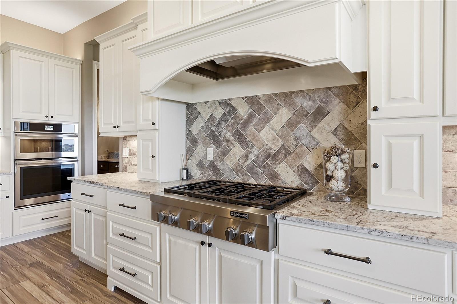 MLS Image #5 for 27165 e long place,aurora, Colorado