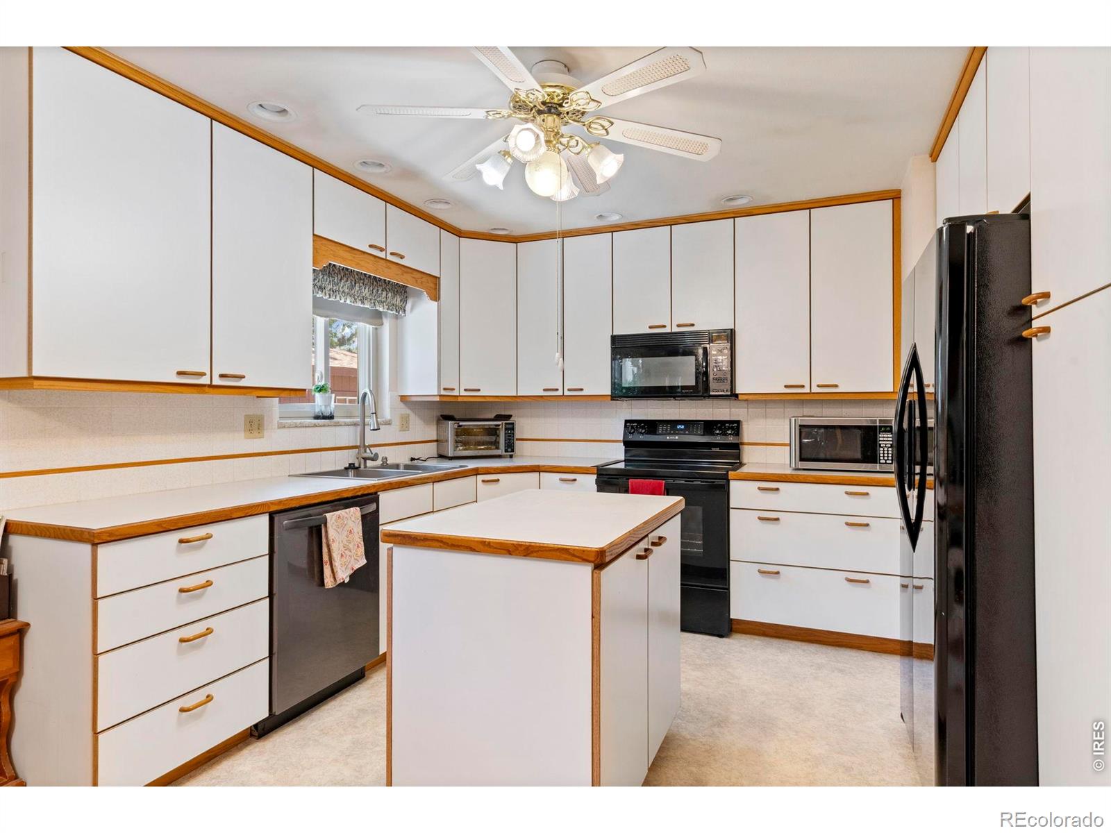 MLS Image #8 for 300  ranch acres drive,loveland, Colorado