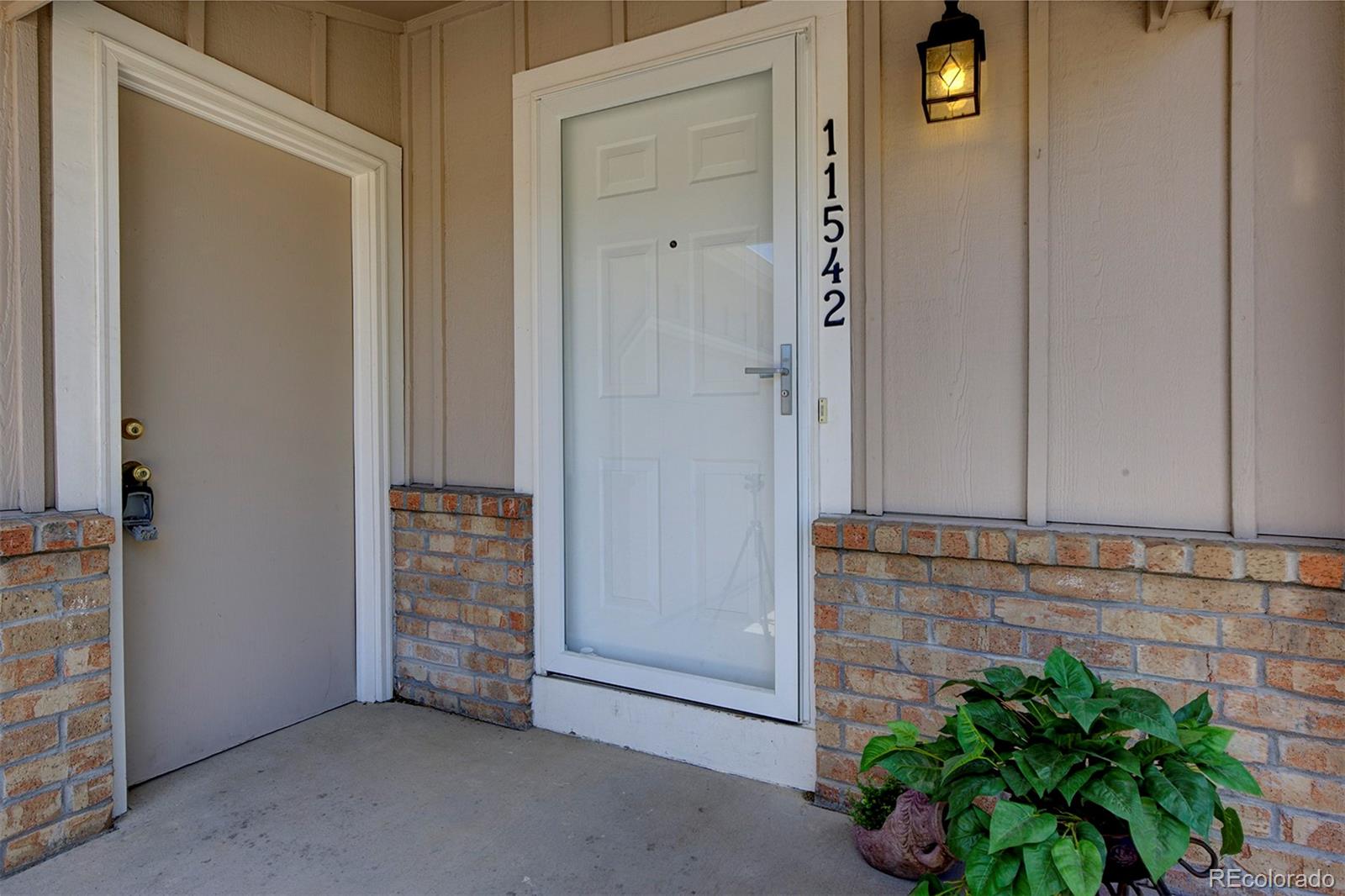 MLS Image #3 for 11542 w lake drive,littleton, Colorado