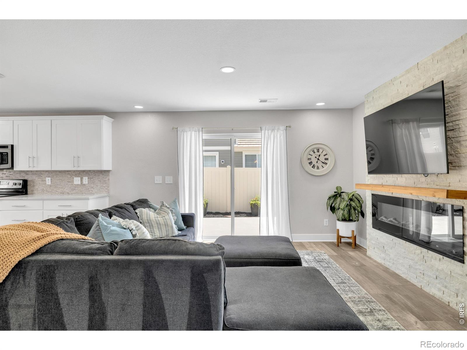 MLS Image #10 for 3855  beechwood lane,johnstown, Colorado