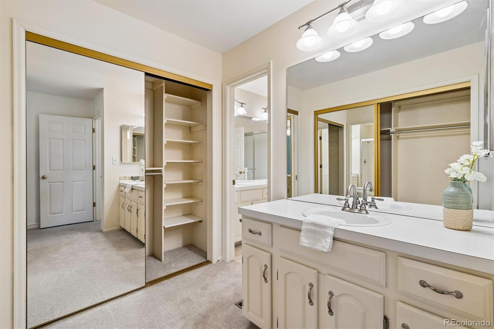MLS Image #12 for 7020 e briarwood circle,centennial, Colorado