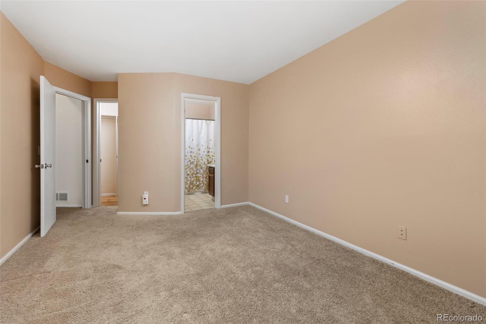 MLS Image #21 for 14199 e dickinson drive b,aurora, Colorado