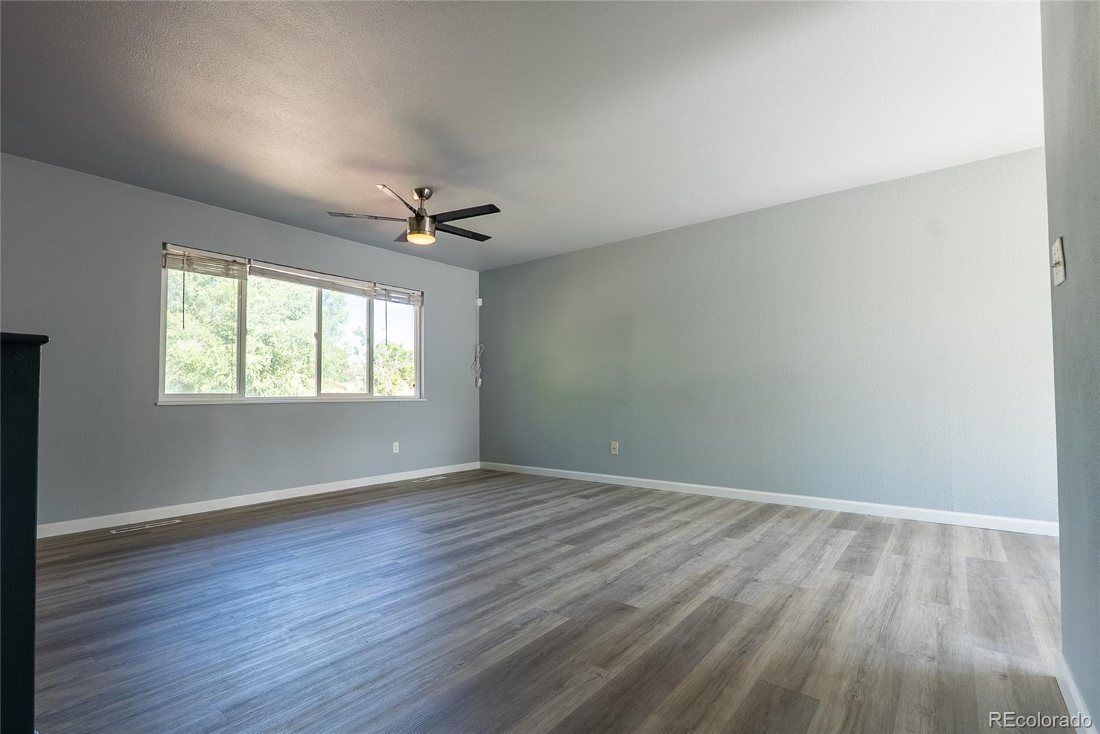 MLS Image #12 for 925  arrawanna street,colorado springs, Colorado