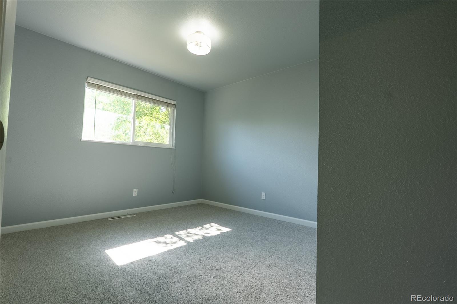 MLS Image #16 for 925  arrawanna street,colorado springs, Colorado
