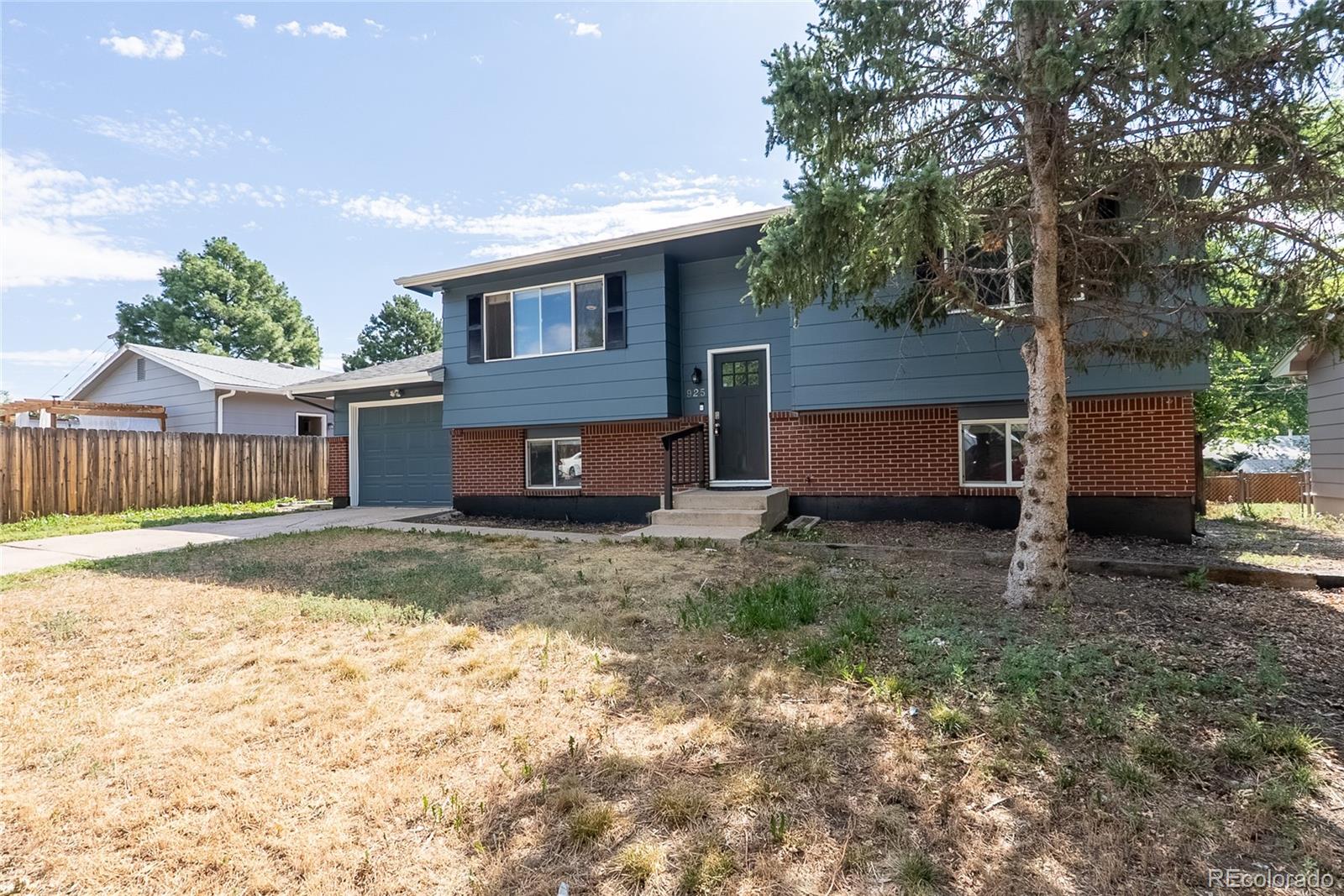 MLS Image #2 for 925  arrawanna street,colorado springs, Colorado