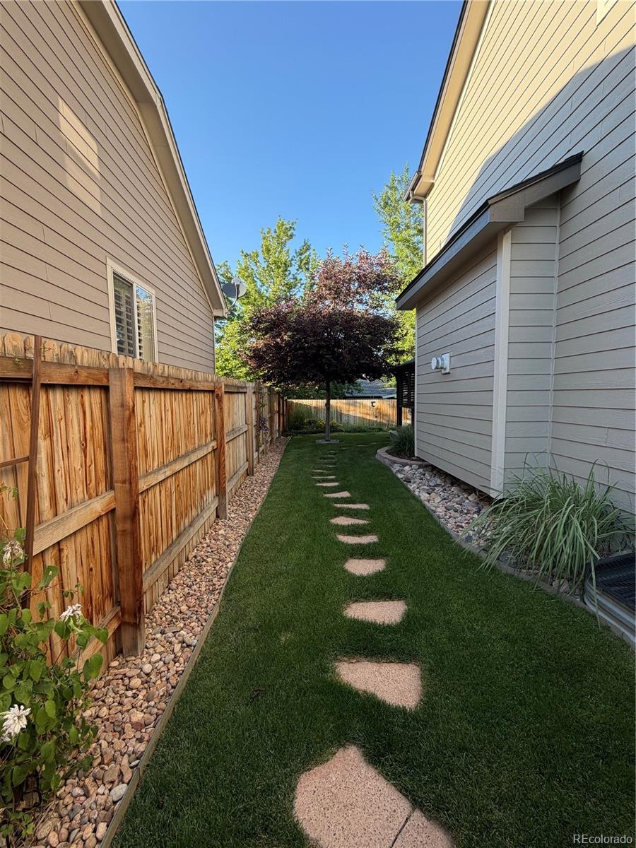 MLS Image #12 for 9487 w vandeventor drive,littleton, Colorado