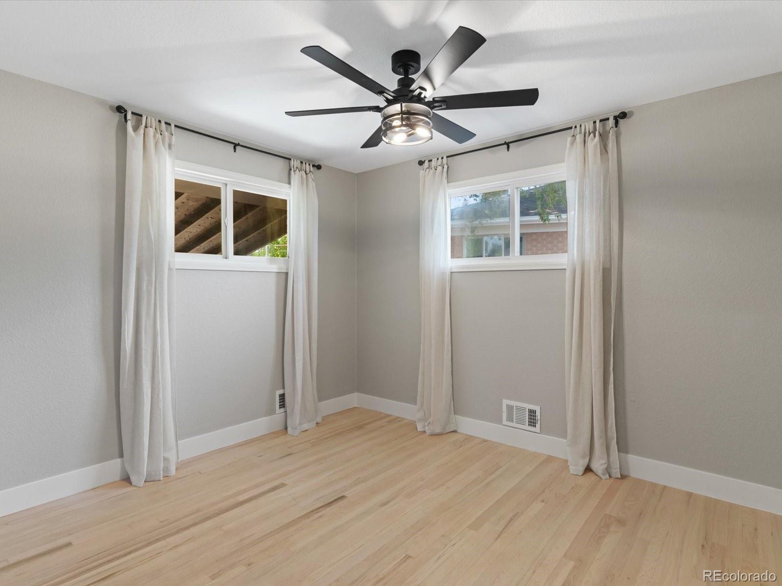 MLS Image #19 for 7296  avrum drive,denver, Colorado