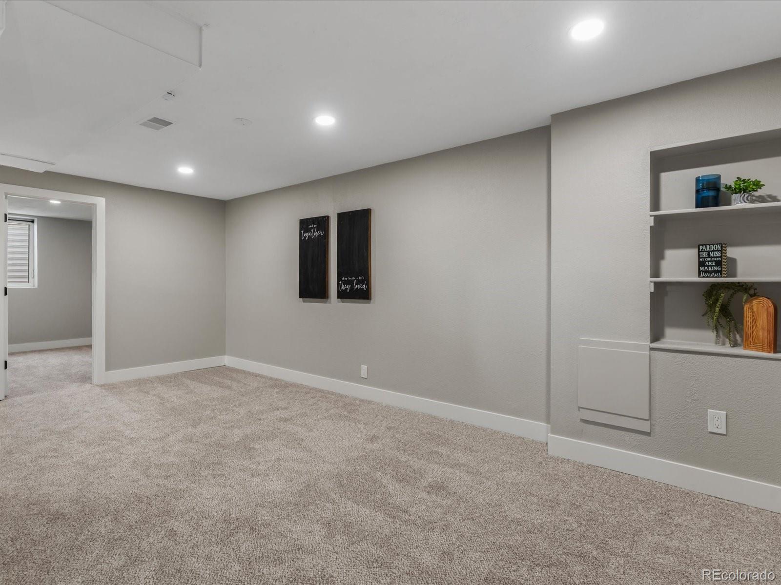 MLS Image #23 for 7296  avrum drive,denver, Colorado