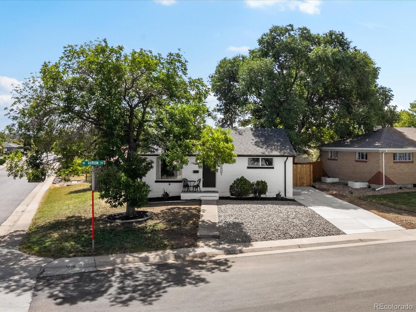 MLS Image #4 for 7296  avrum drive,denver, Colorado