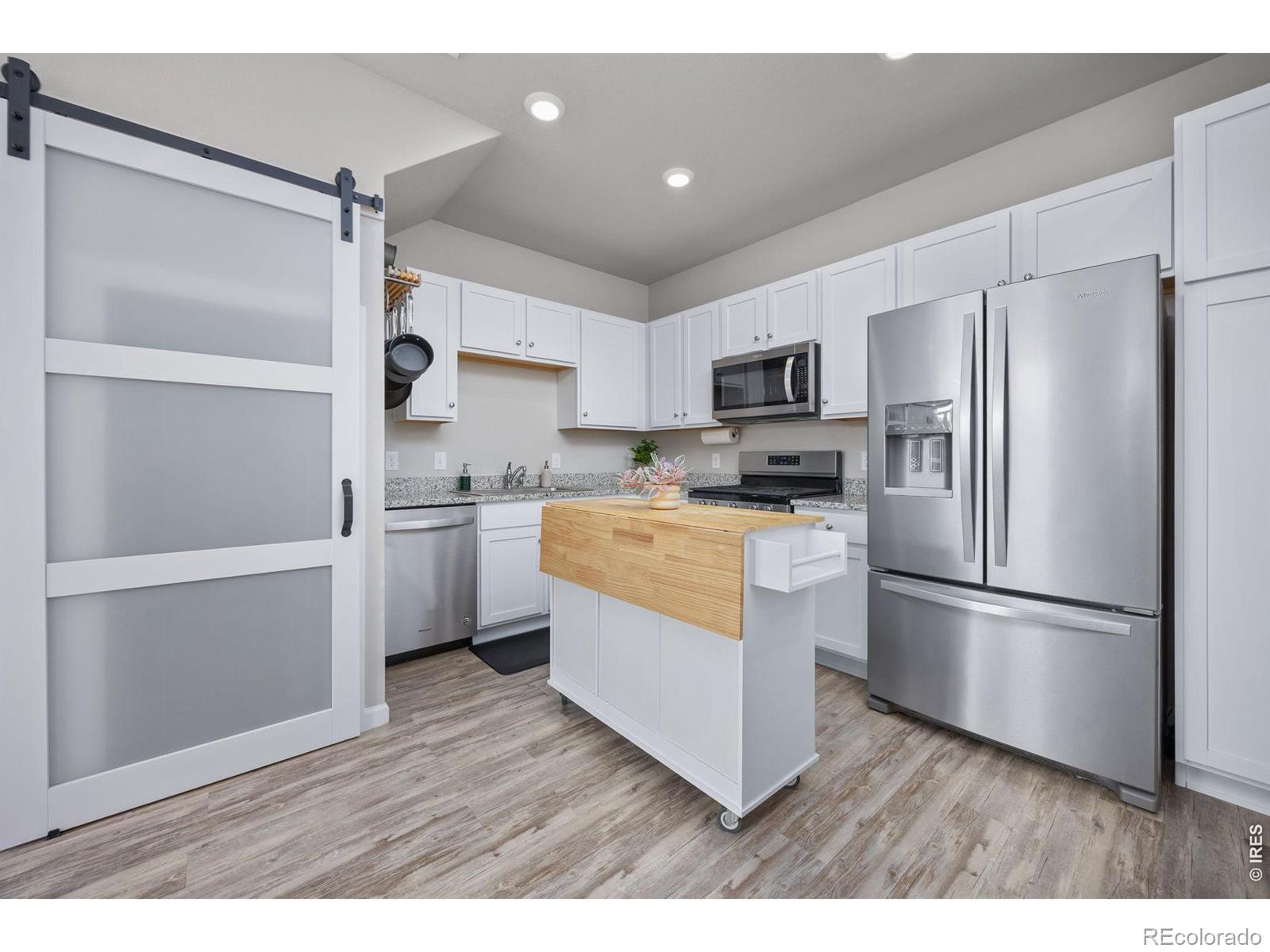 MLS Image #1 for 1116  oak circle,lakewood, Colorado
