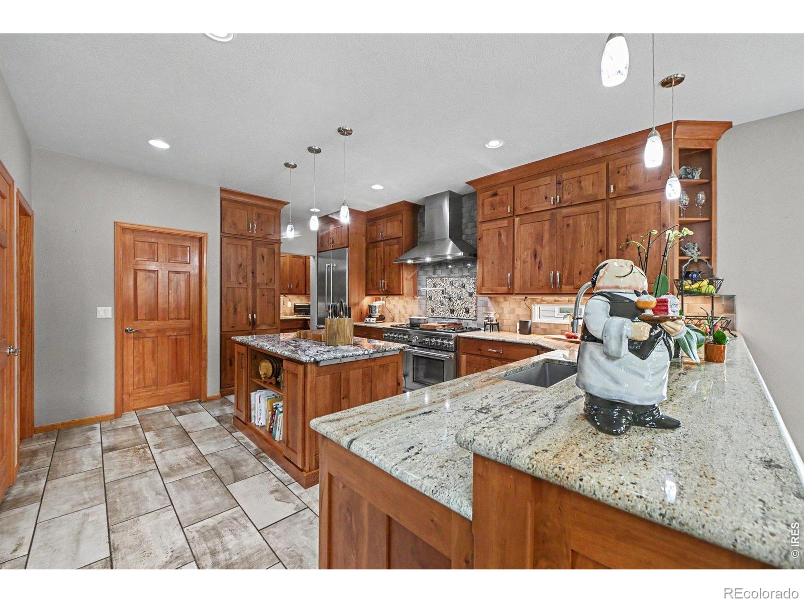 MLS Image #10 for 1339  forrestal drive,fort collins, Colorado