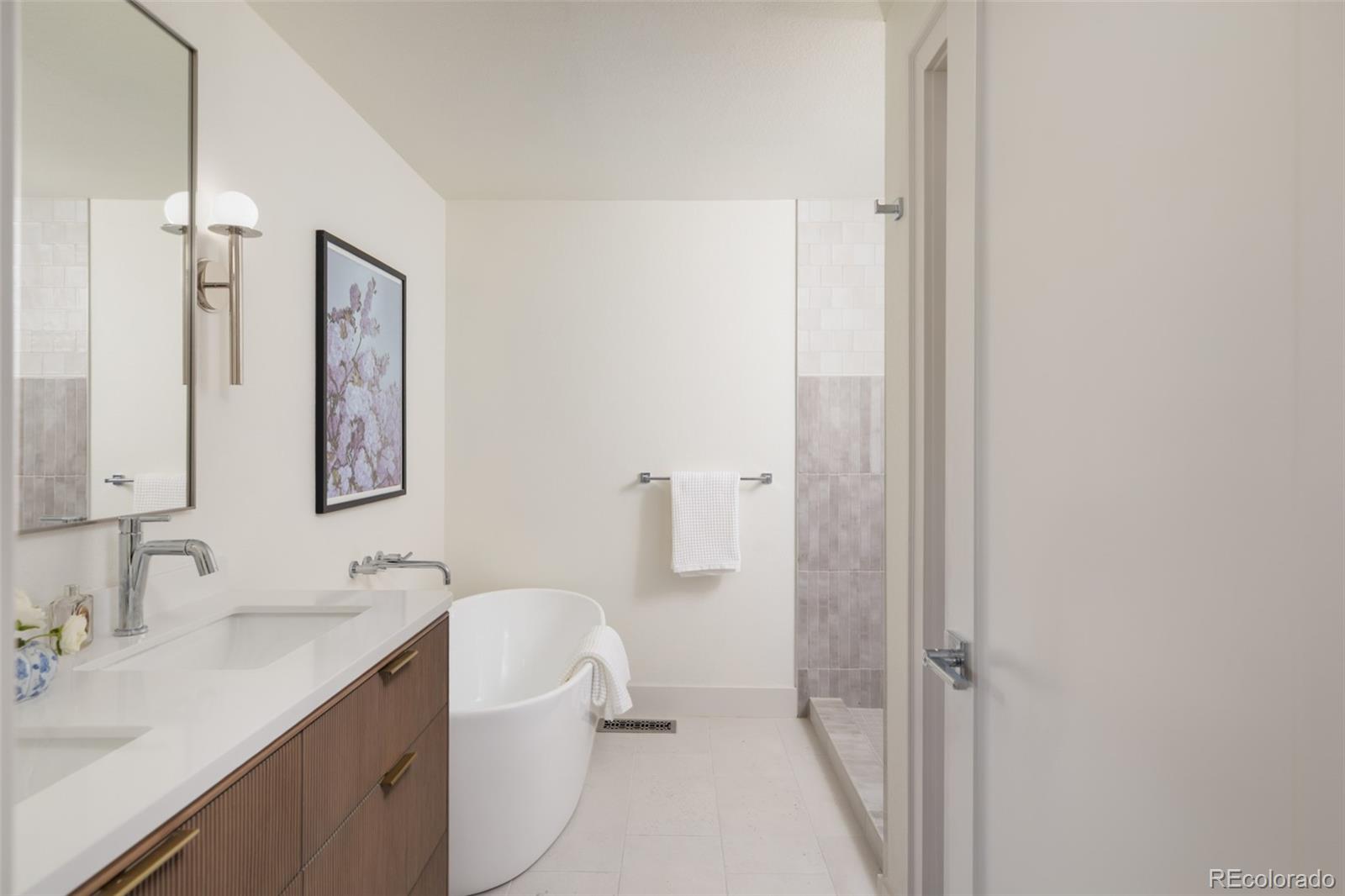 MLS Image #14 for 6001 e cedar avenue,denver, Colorado