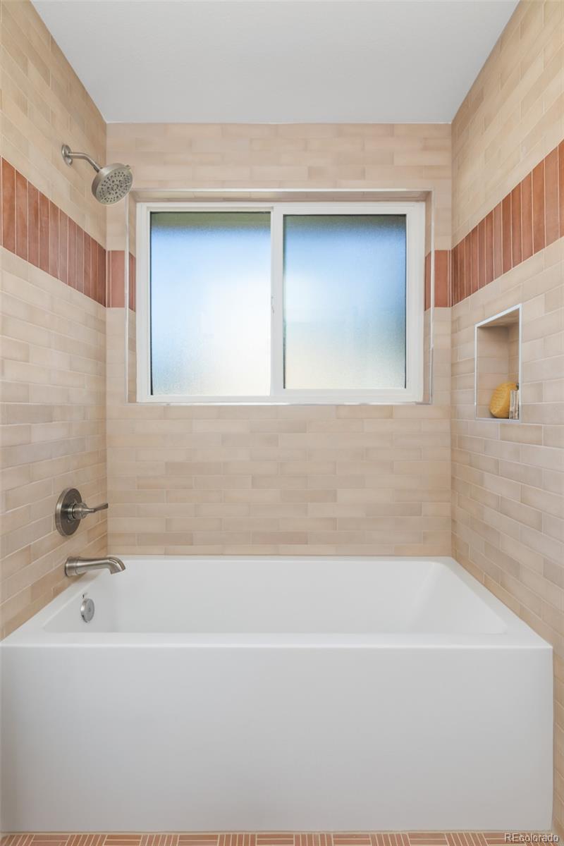 MLS Image #21 for 6001 e cedar avenue,denver, Colorado