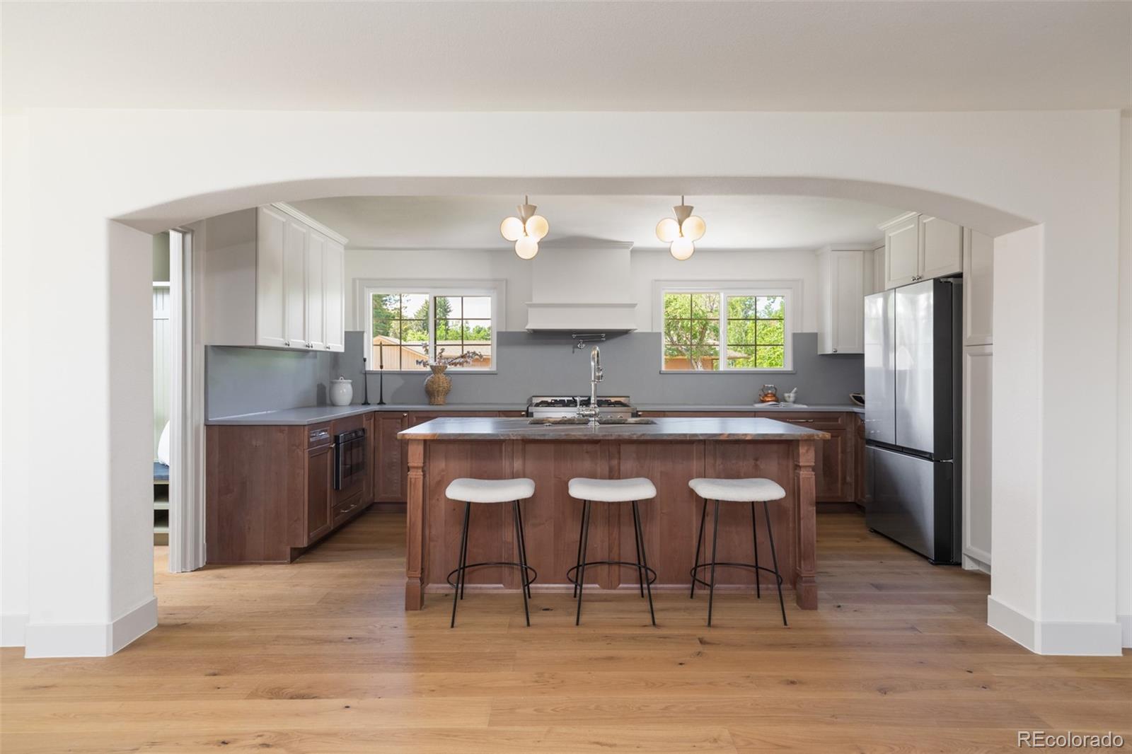 MLS Image #5 for 6001 e cedar avenue,denver, Colorado