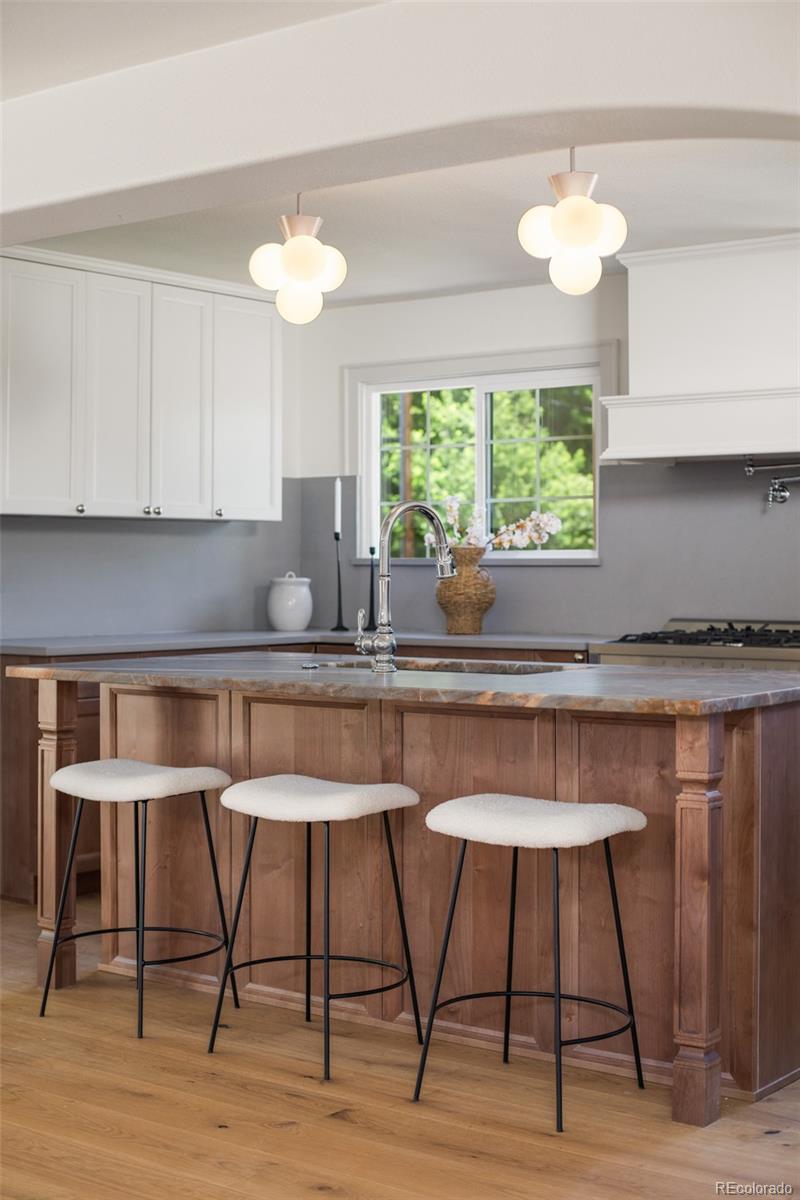 MLS Image #6 for 6001 e cedar avenue,denver, Colorado