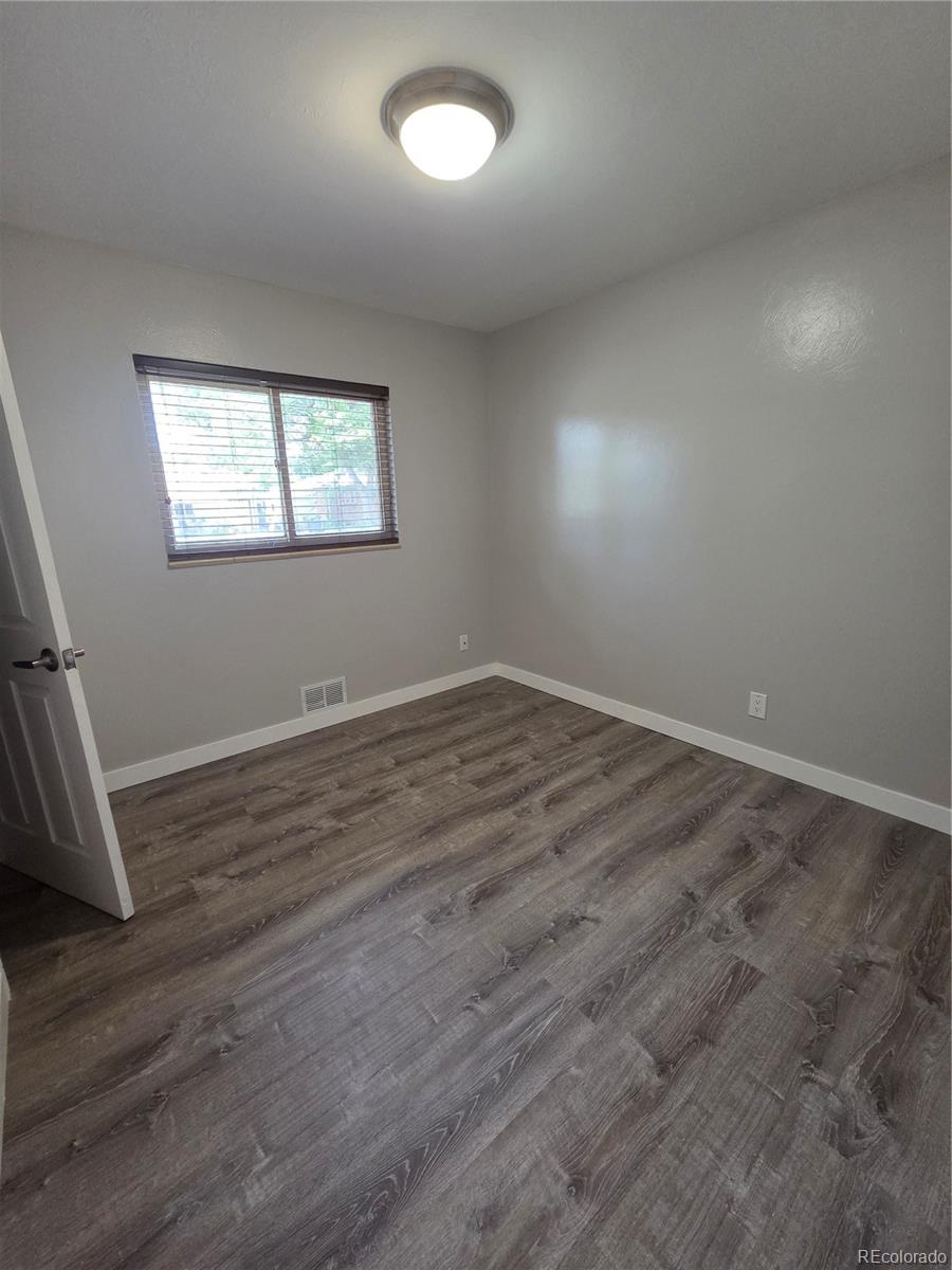 MLS Image #15 for 3282 s vrain street,denver, Colorado