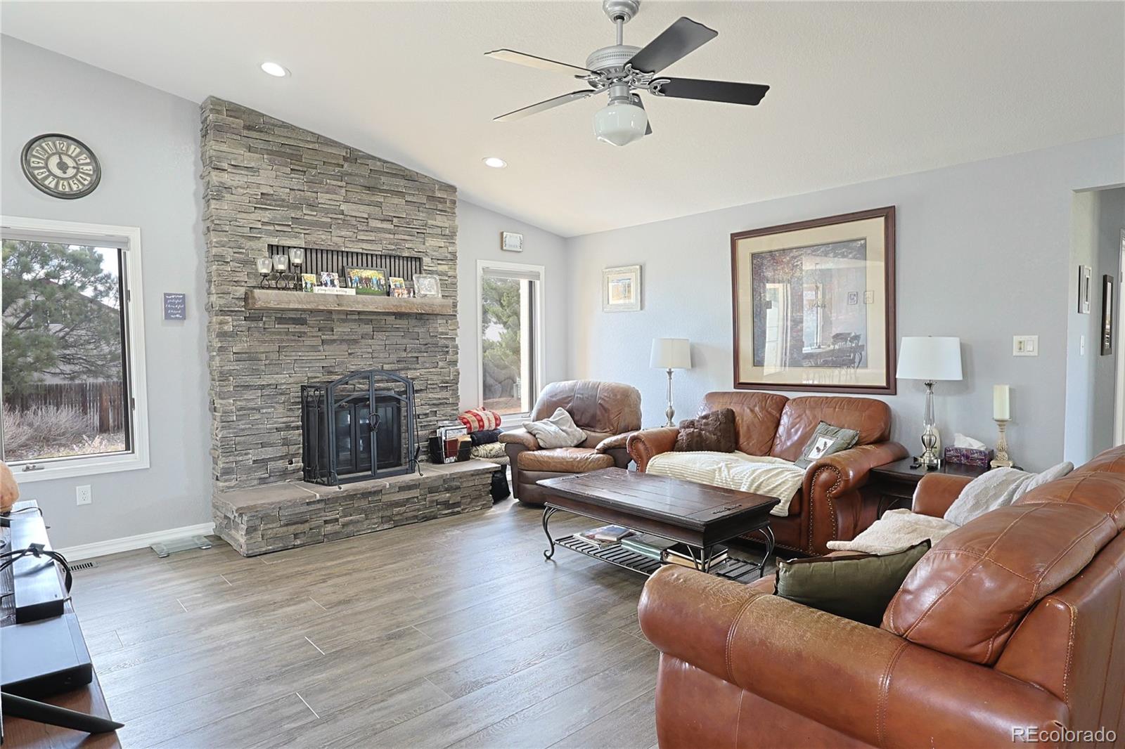 MLS Image #10 for 109 s chi chi drive,pueblo, Colorado