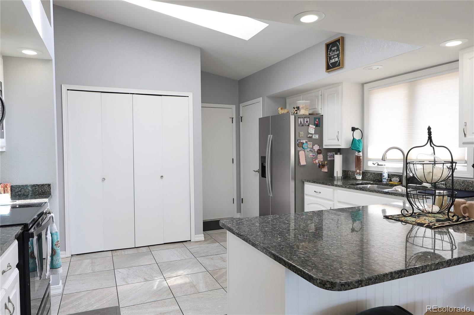 MLS Image #14 for 109 s chi chi drive,pueblo, Colorado