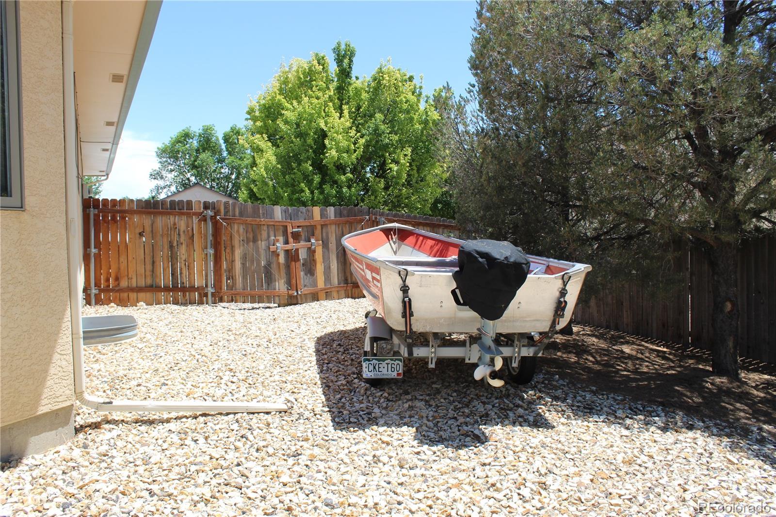 MLS Image #8 for 109 s chi chi drive,pueblo, Colorado