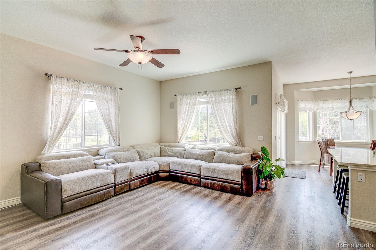 MLS Image #11 for 22226 e glasgow place,aurora, Colorado