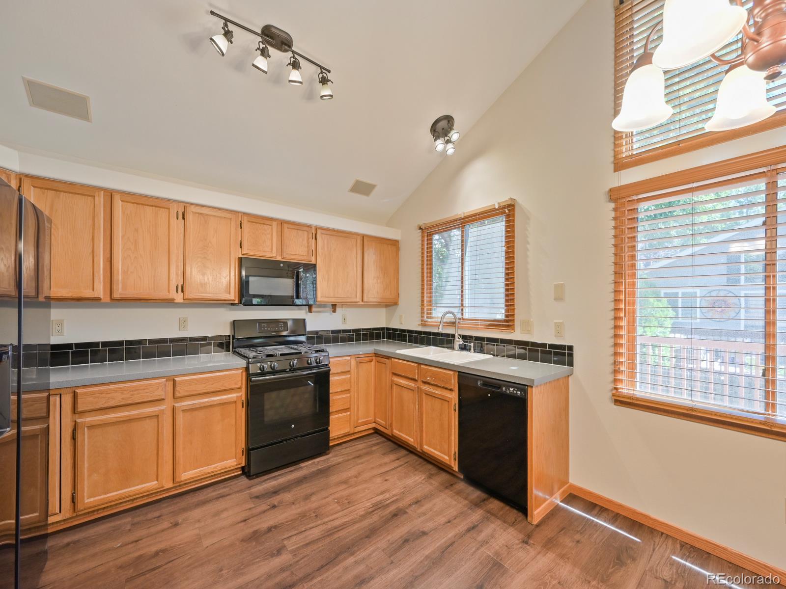 MLS Image #10 for 398  pin oak drive,loveland, Colorado