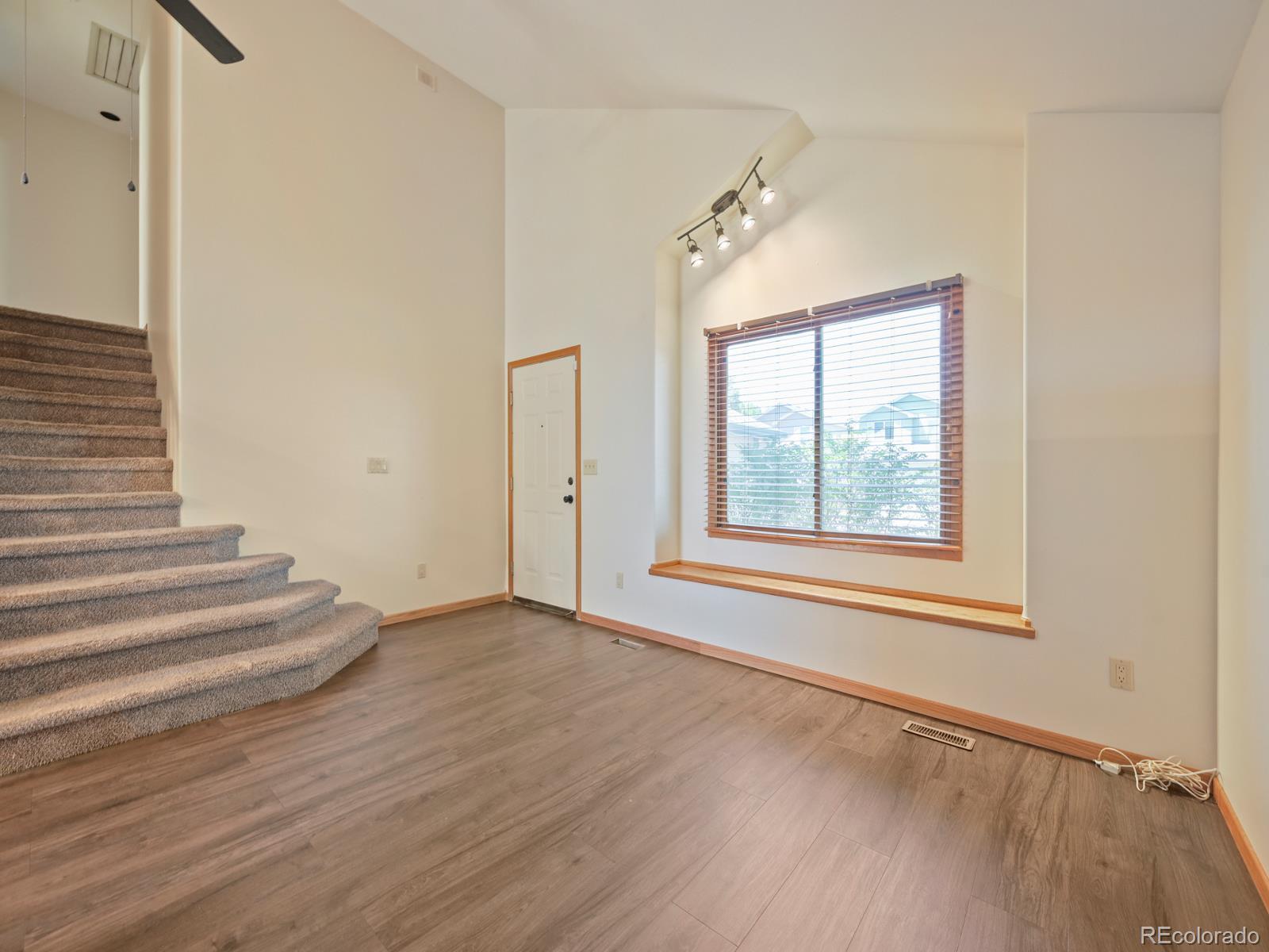 MLS Image #4 for 398  pin oak drive,loveland, Colorado