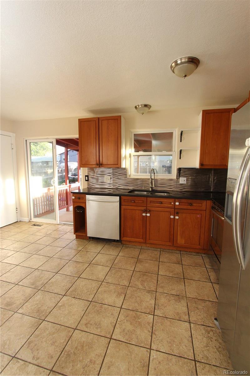 MLS Image #2 for 4581  fraser way,denver, Colorado